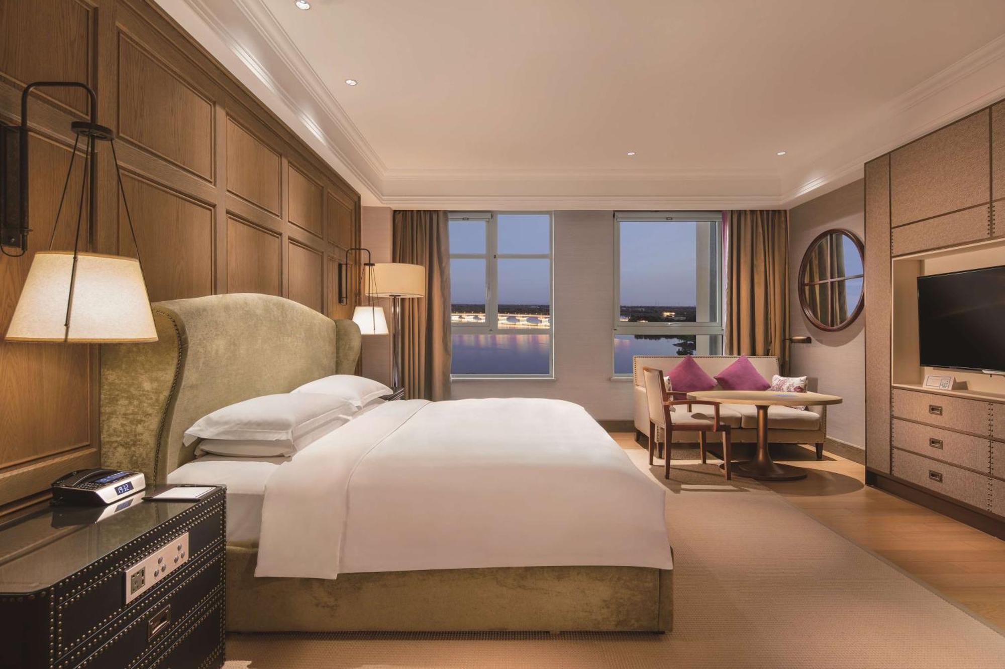Hilton Wenan Hotel Langfang Exterior photo